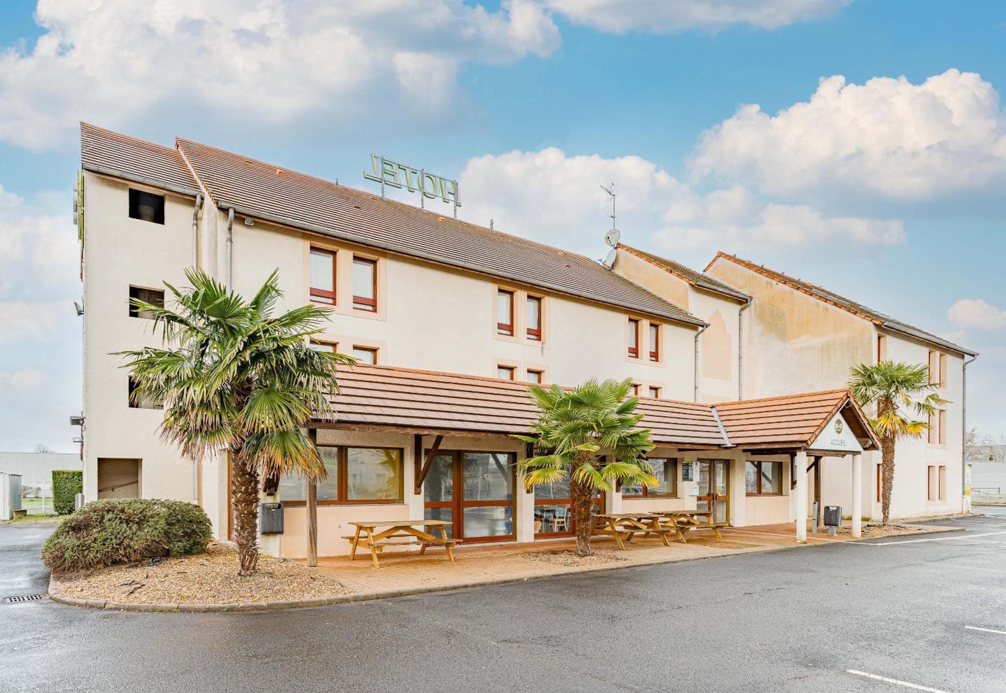 B&B Hotel Châtellerault Exterior photo